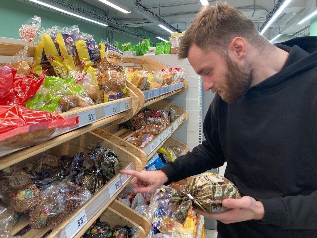    Русские такое брать не станут: вот что расхватали в нашей "Пятерочке" голодные американцы