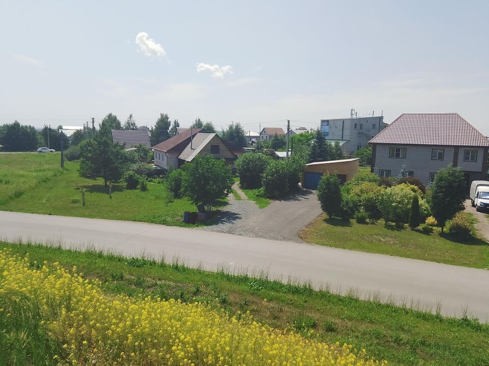    Фото участка и его окрестностей. Источник: "Мастерская Золотова"