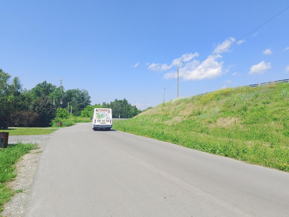    Фото участка и его окрестностей. Источник: "Мастерская Золотова"