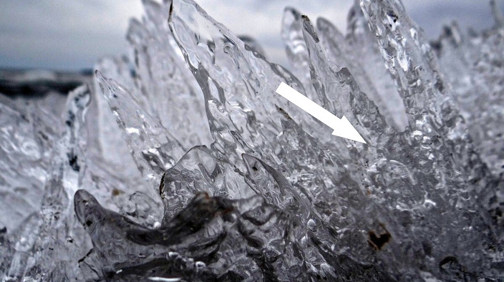    Ледяные шипы могут проткнуть даже сталь и вот почему это пугает ученых