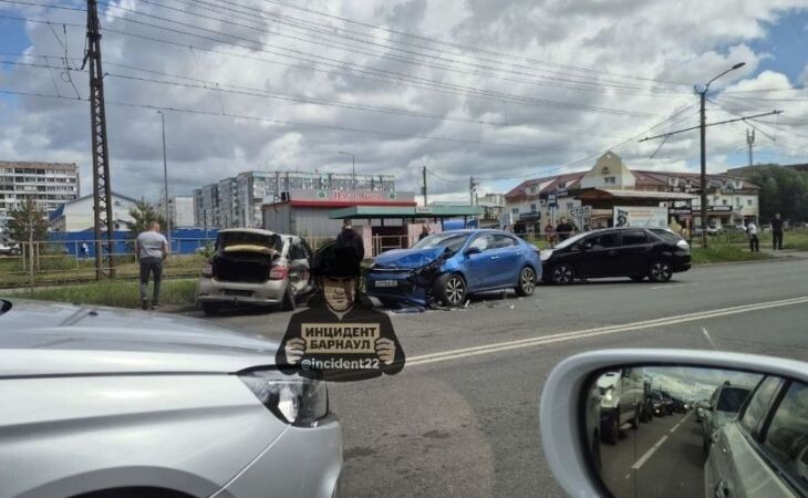 Фото:. Telegram-канал «Инцидент Барнаул»