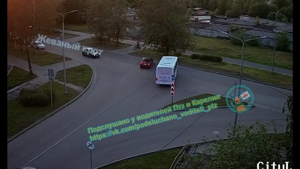    Скриншот видео в группе "Подслушано у водителей Птз и Карелии"