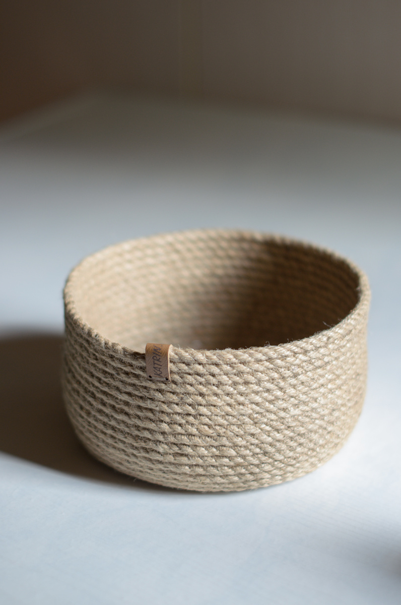 Корзина из джутового каната