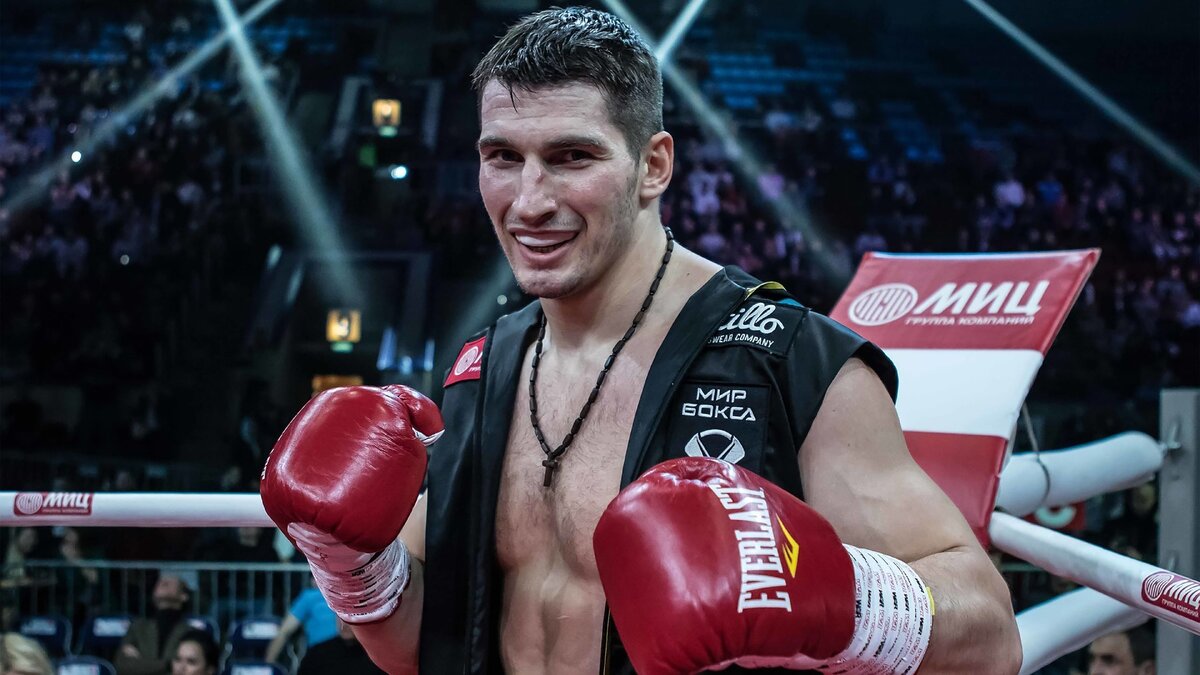     Алексей Папин