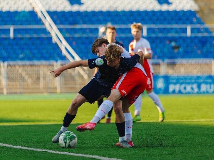     Фото: телеграм-канал молодежной команды "Крылья Советов" и "Крылья Советов-2"