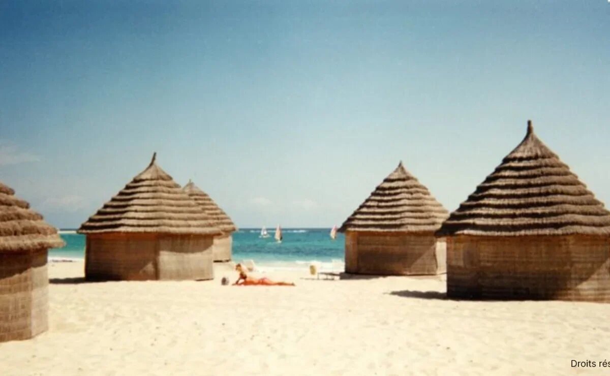    Туроператору, создавшему «все включено», исполнилось 75 лет