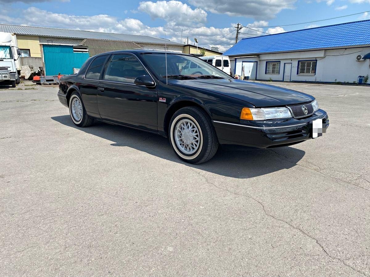 Вид спереди