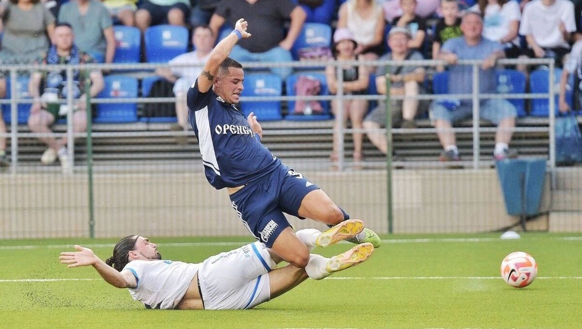     Источник: ФК Оренбург