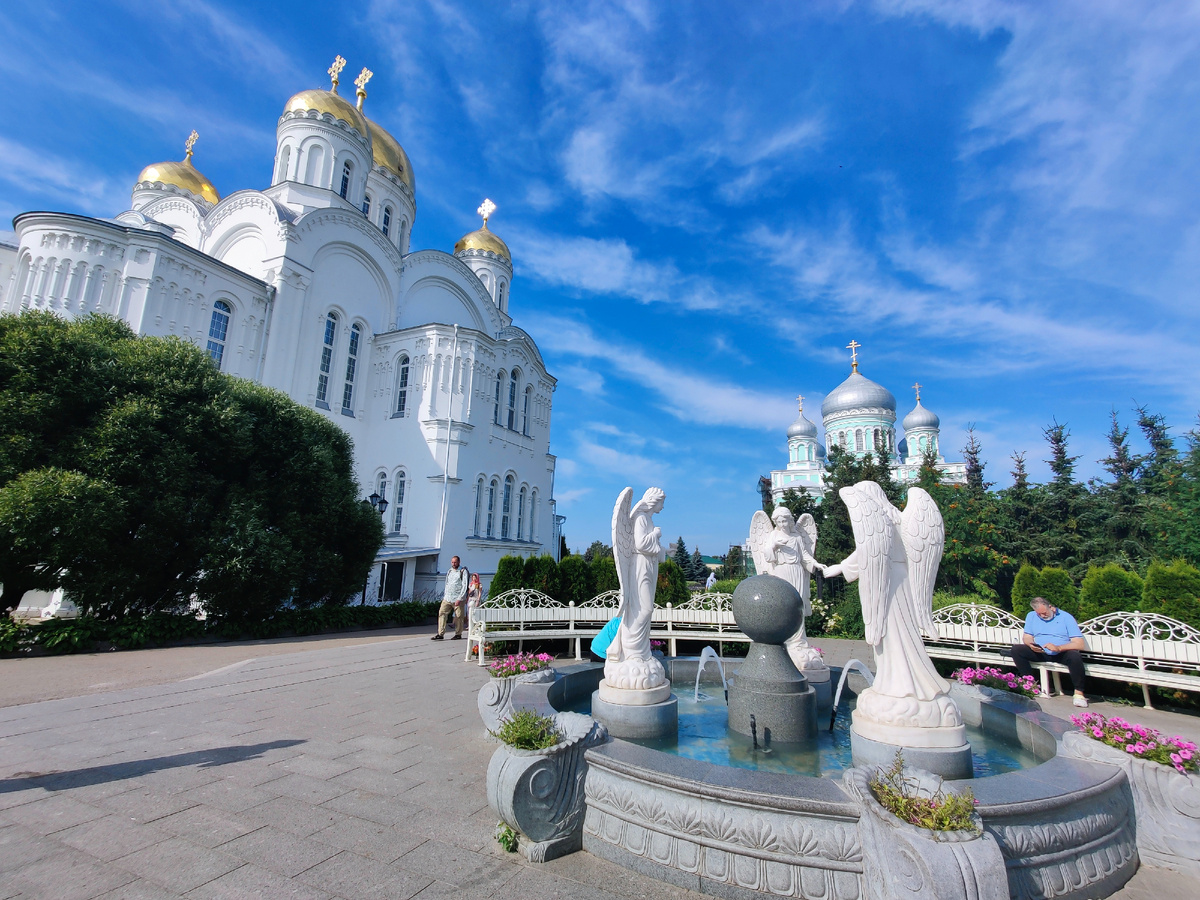 Свято-Троицкий Серафимо-Дивеевский женский монастырь. 