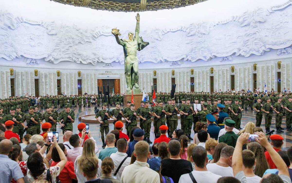    Новобранцы Преображенского полка из Воронежской области приняли присягу в Музее Победы ФГБУК «Музей Победы»