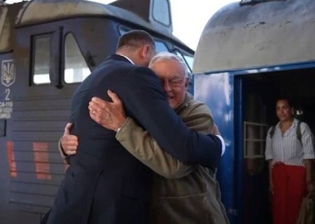    В Киев с недельным визитом прибыл спецпредставитель Белого дома Кит Келлог