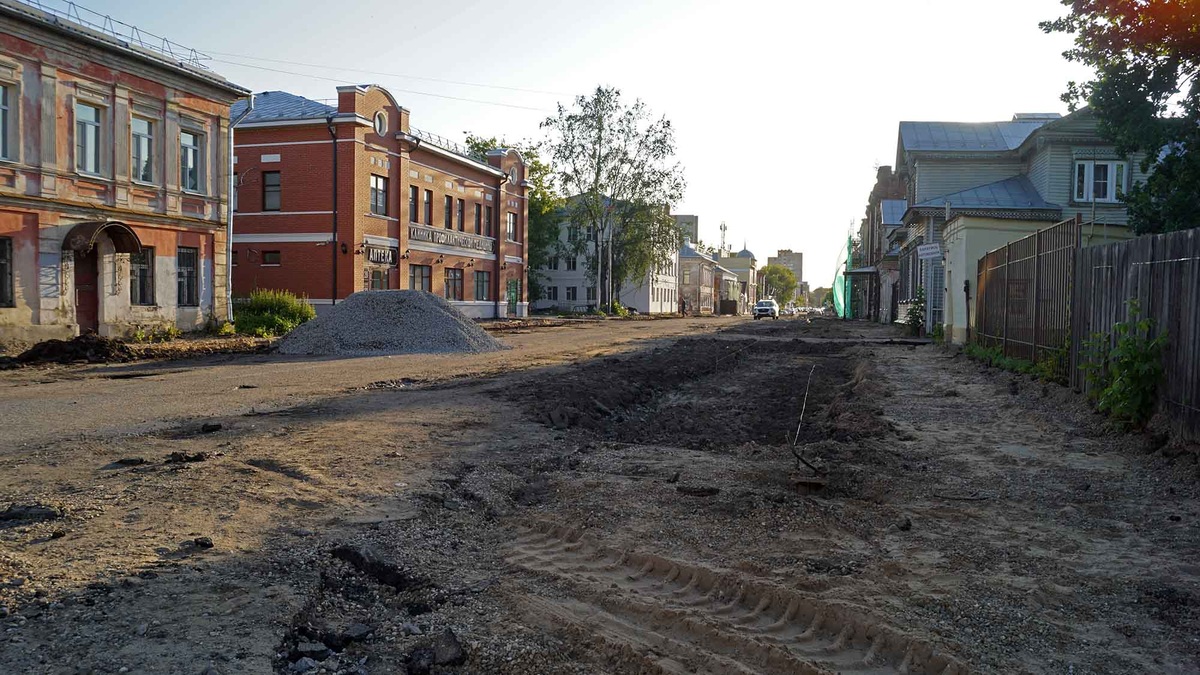 Так сейчас выглядит улица Чкалова. Листайте галерею, чтобы увидеть ещё фото