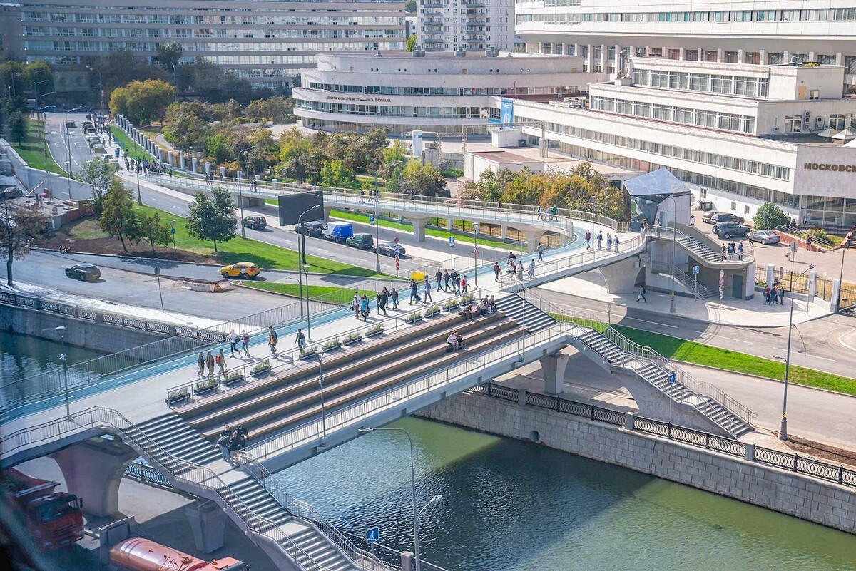    Собянин раскрыл планы по строительству пешеходных мостов в Москве до 2027 года