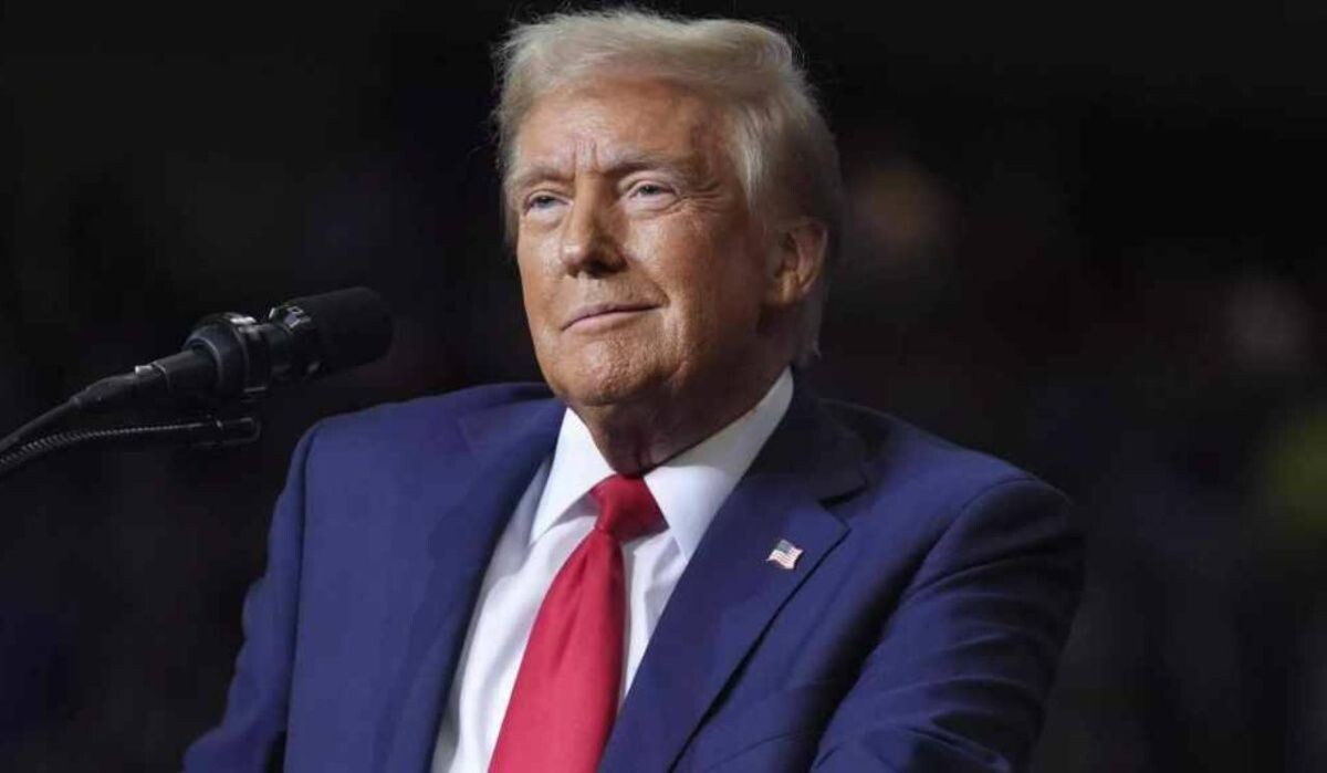     Дональд Трамп. Источник: ria.ru Автор фото: Evan Vucci