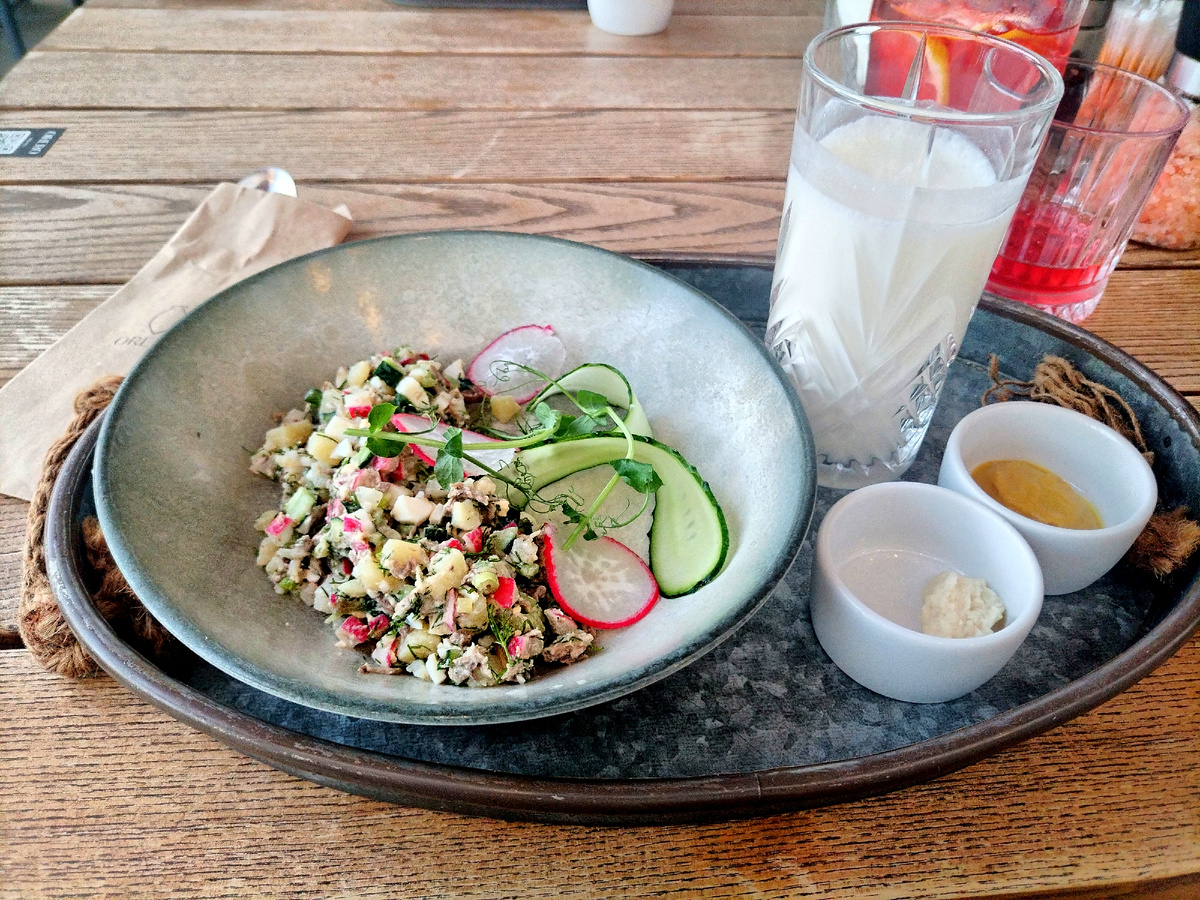 Мацоне в стакане. Сама наливала сколько нужно 