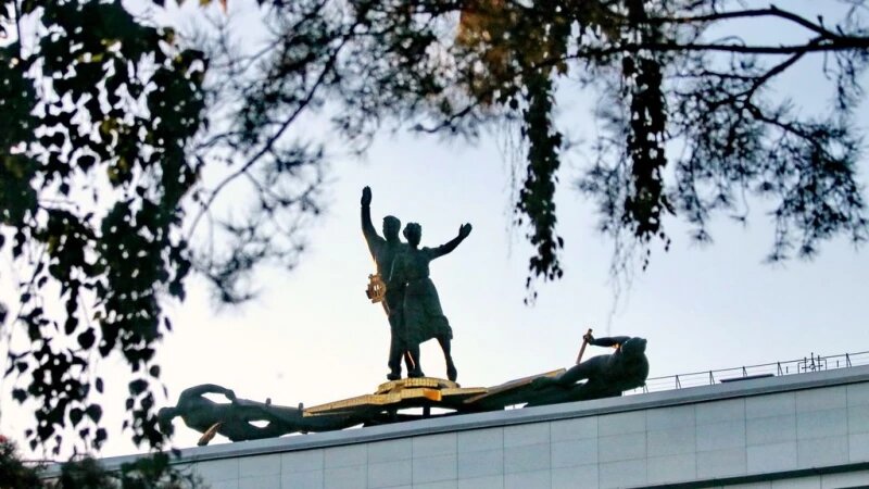     Театр драмы. Михаил Хаустов