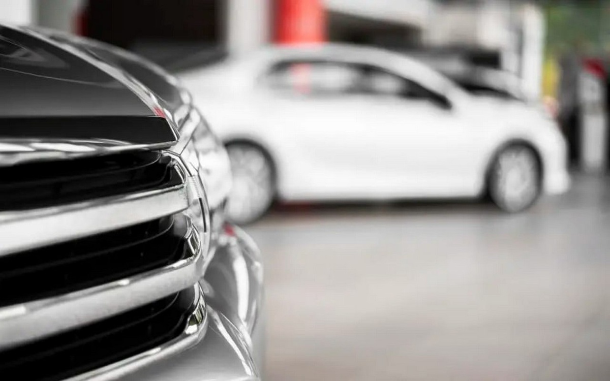    Госзакупки российских автомобилей сократились на 15% Фото – ru.freepik.com