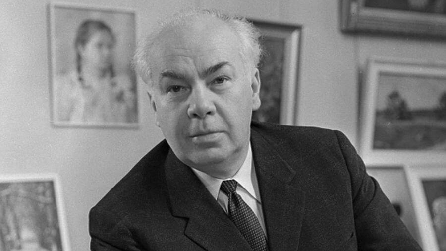 Владимир Александрович Серов.