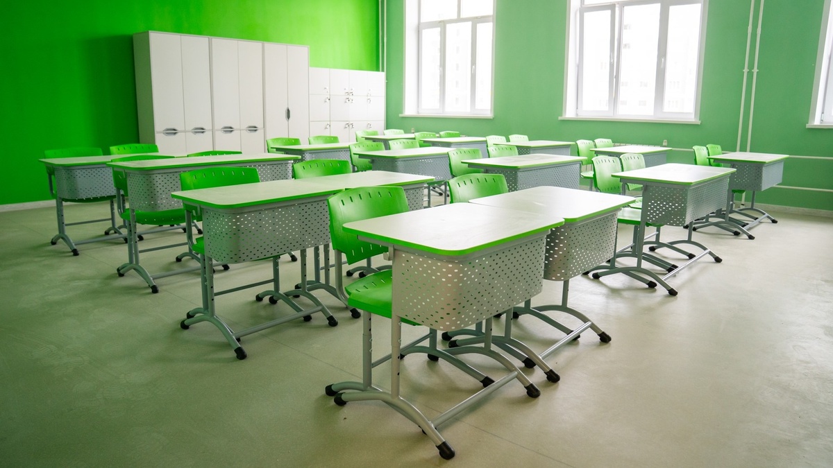    В Белом Яре завершается строительство новой школы