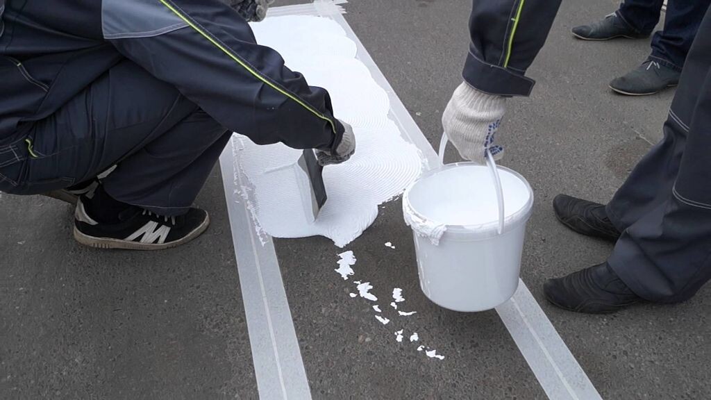 Нанесение холодного пластика