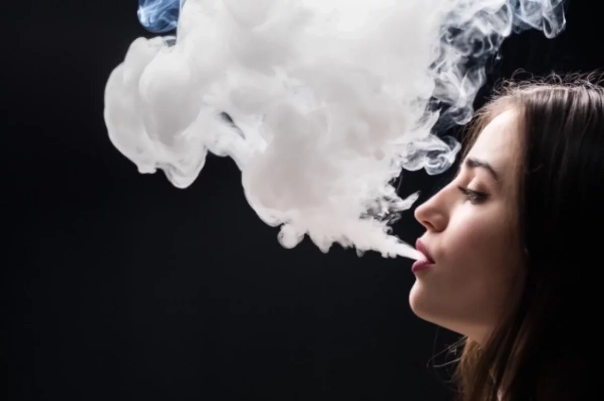    Сахалинские депутаты предложили штрафовать за курение в общественных местах