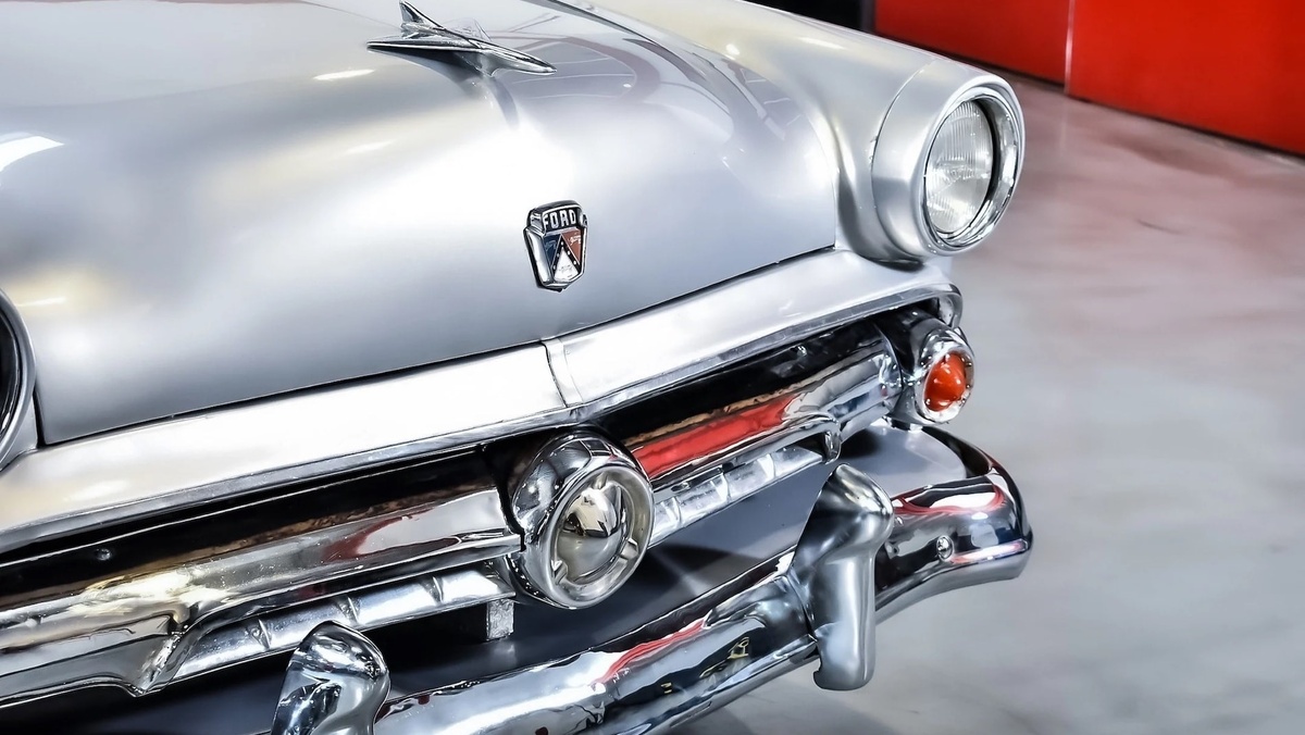 Ford Crestline Sunliner 1954 года