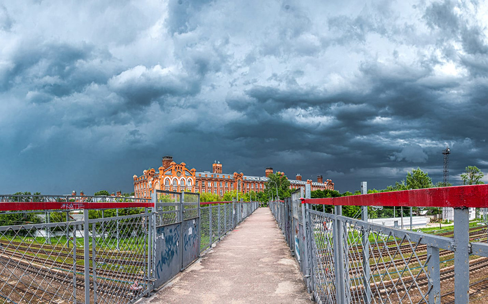 Гроза, ливень, град возможны сегодня в Тверской области