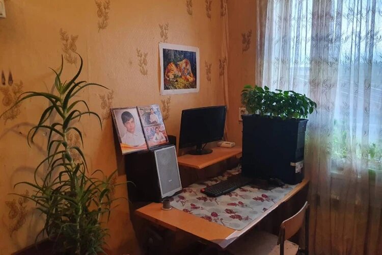 После гибели Альберта, родители оставили комнату сына такой, будто он все еще с ними. Фото: архив семьи