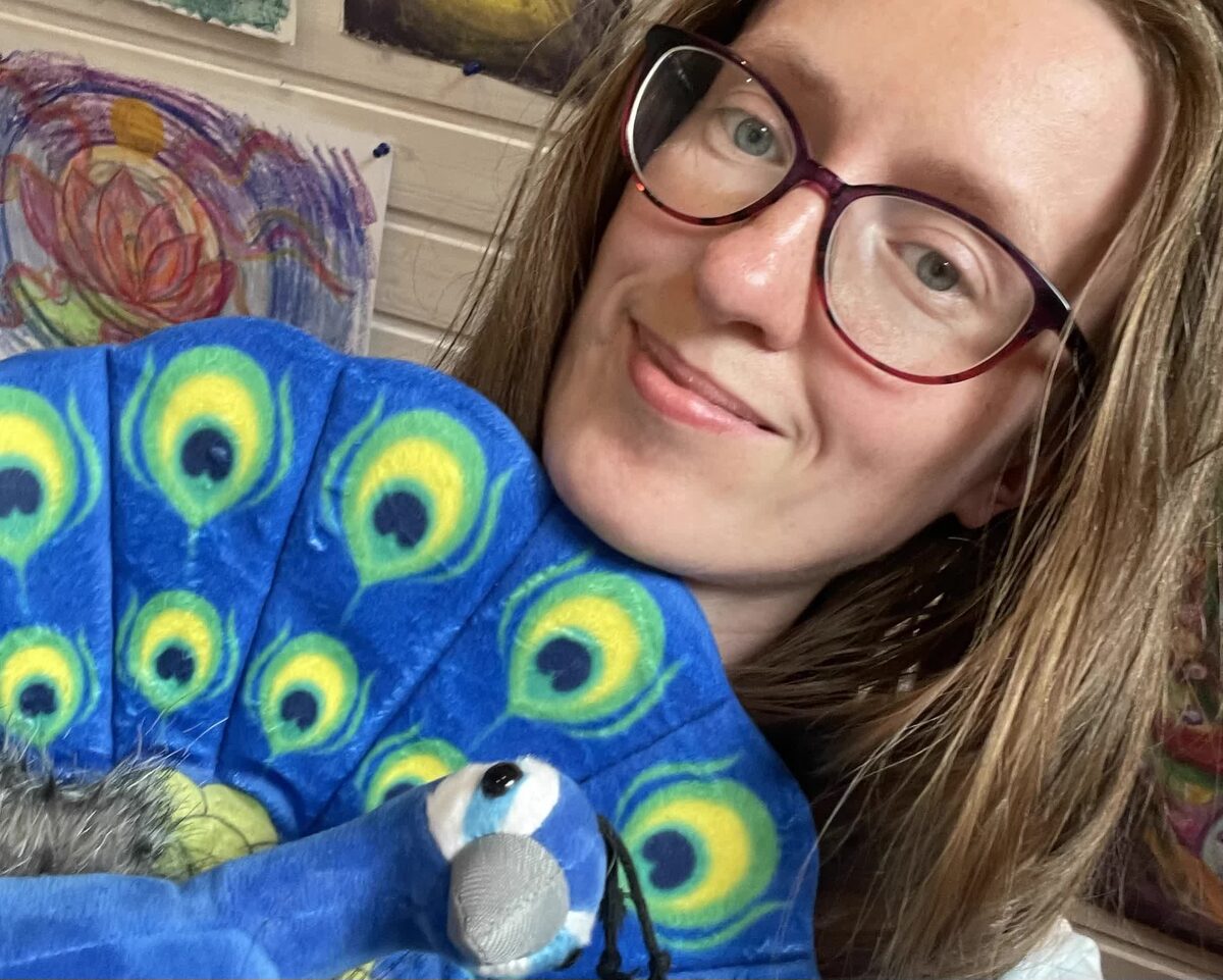 У меня не совсем традиционный подход к посту 16-ти понедельников, но такой подход помогает прийти к внутренней гармонии эффективнее, чем традиционный отказ от еды и чтение мант, особенно если не владеешь санскритом и не до конца понимаешь их смысл.