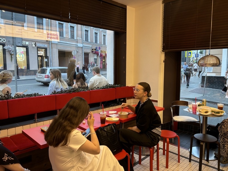 Листайте вправо, чтобы увидеть больше изображений