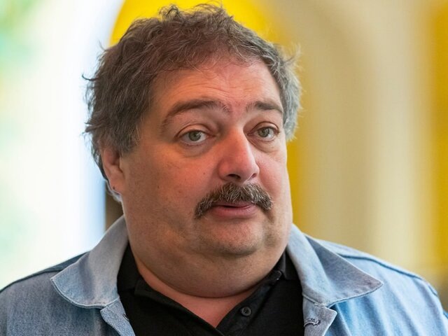    Фото: ТАСС/Алексей Смышляев (Дмитрий Быков признан в РФ СМИ-иноагентом)