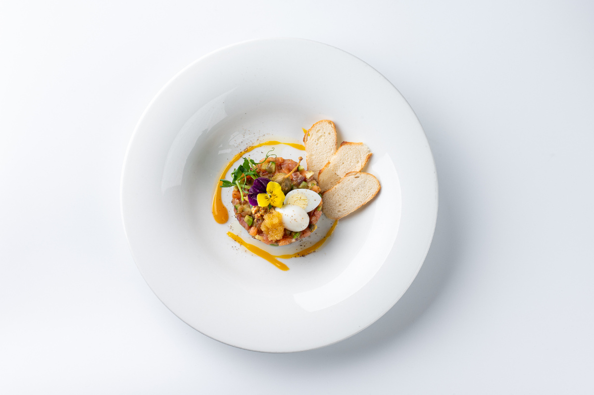 Тар-тар из тунца и лосося