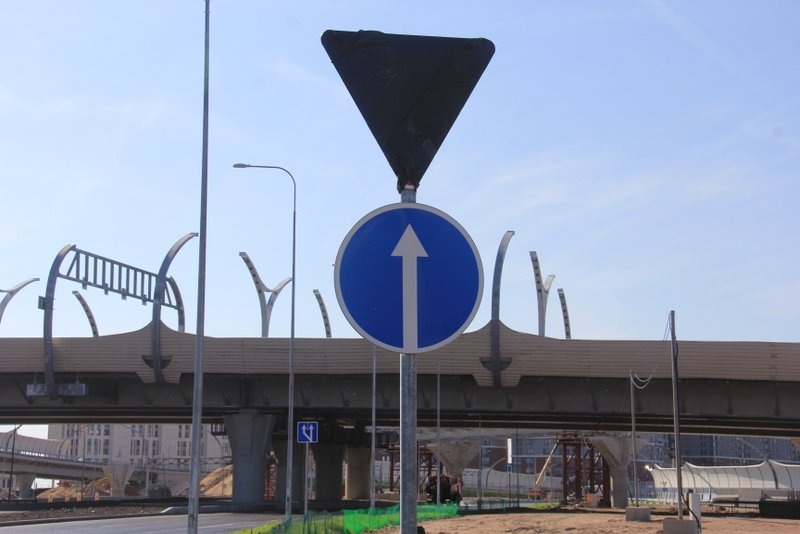     Для обоснования инвестиций и подготовки ППТ магистрали от Смольной набережной до КАД в Петербурге ищут подрядчика