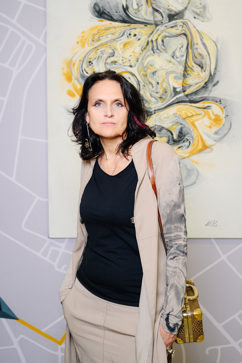    Марина Звягинцева