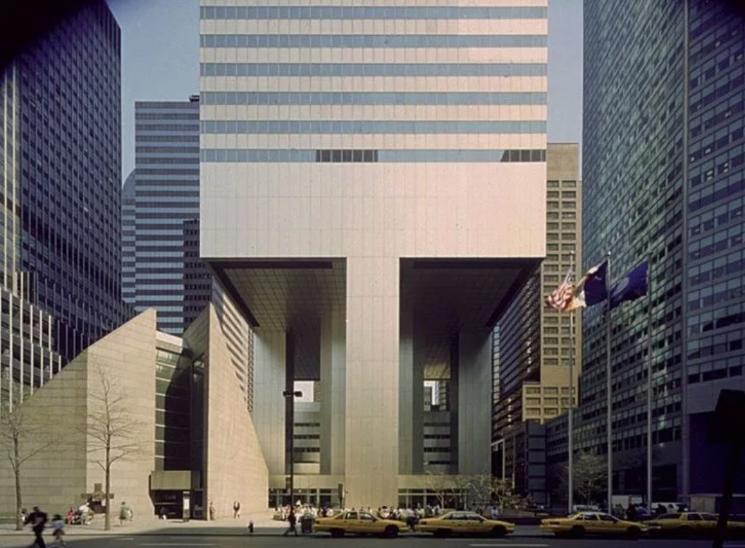 Тайна небоскрёба, который мог стереть Манхэттен с лица земли