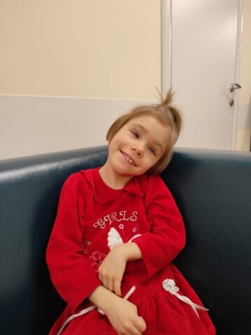 «Наш маленький боец» – так звали девочку в роддоме, где она изо всех сил боролась за свою жизнь