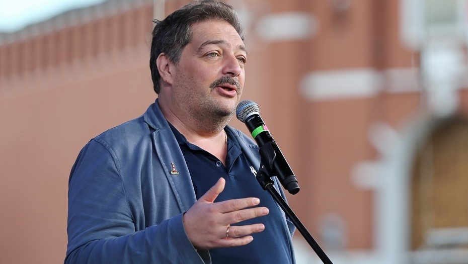    Писатель Дмитрий Быков* Автор фото: Гавриил Григоров/ТАСС