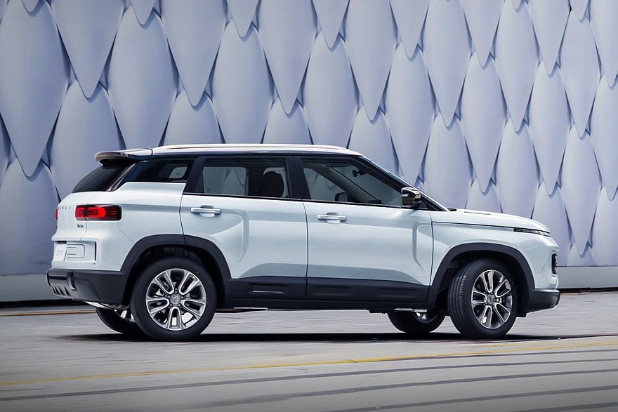    Обновленный Geely Icon