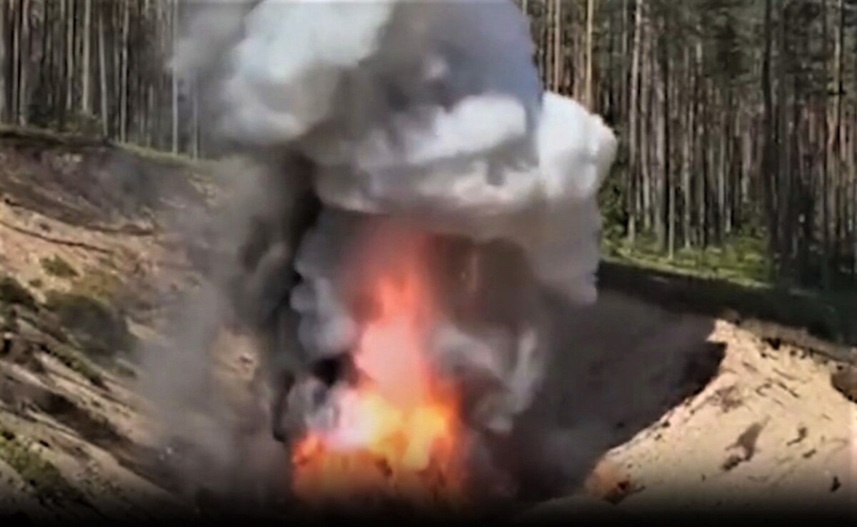     / Источник: Кадр из видео