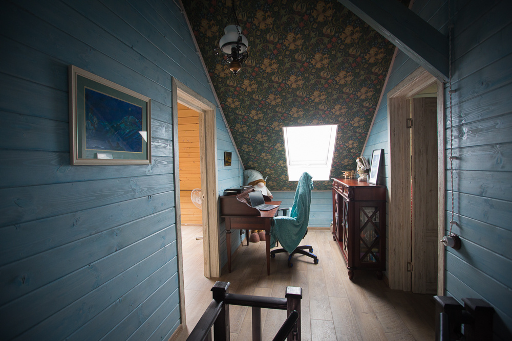 Мой кабинет в мансарде