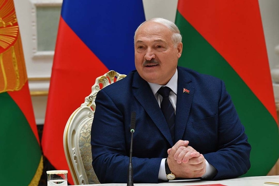    Республика поставляет городу на Неве пассажирскую, коммунальную технику и не только. Фото: Смольный Владимир ВЕЛЕНГУРИН