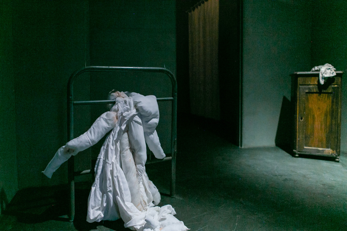    «Вещный организм» Маргариты Журавлевой в галерее-мастерской «ГРАУНД Солянка», 2024 год