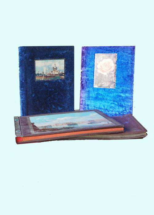 https://www.ozon.ru/product/fotoalbom-4-sht-komplekt-barhat-naturalnaya-kozha-karton-bumaga-lak-leningrad-sssr-1950-1970-e-2438788273/