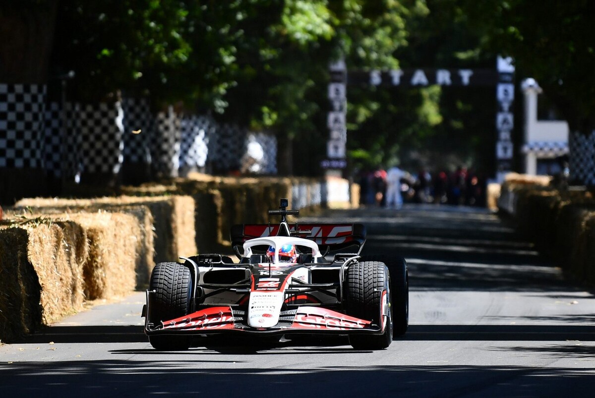    Джин Хаас на Фестивале скоростиФото: Haas F1 Team