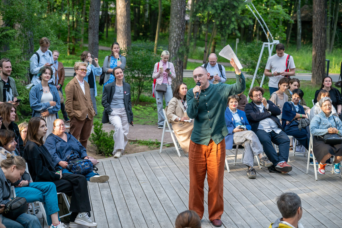    Литературный фестиваль «Ближе» в Переделкино