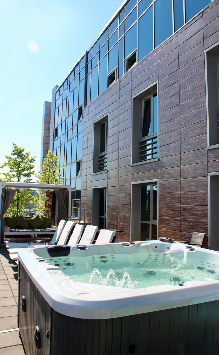 Джакузи на летней веранде