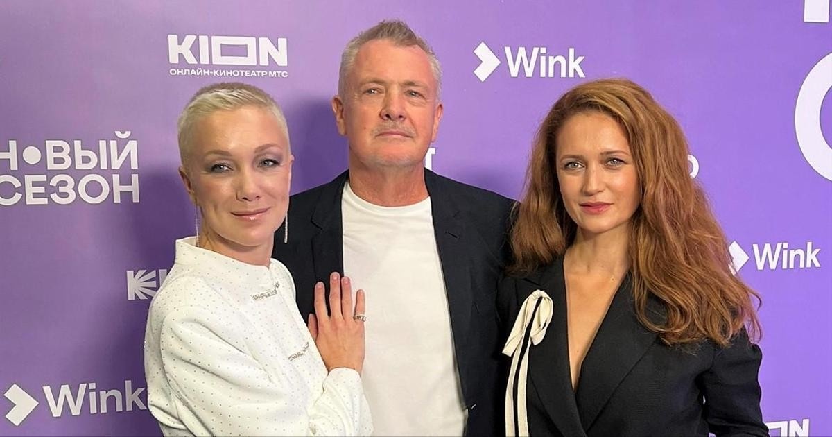 С дочерью и женой