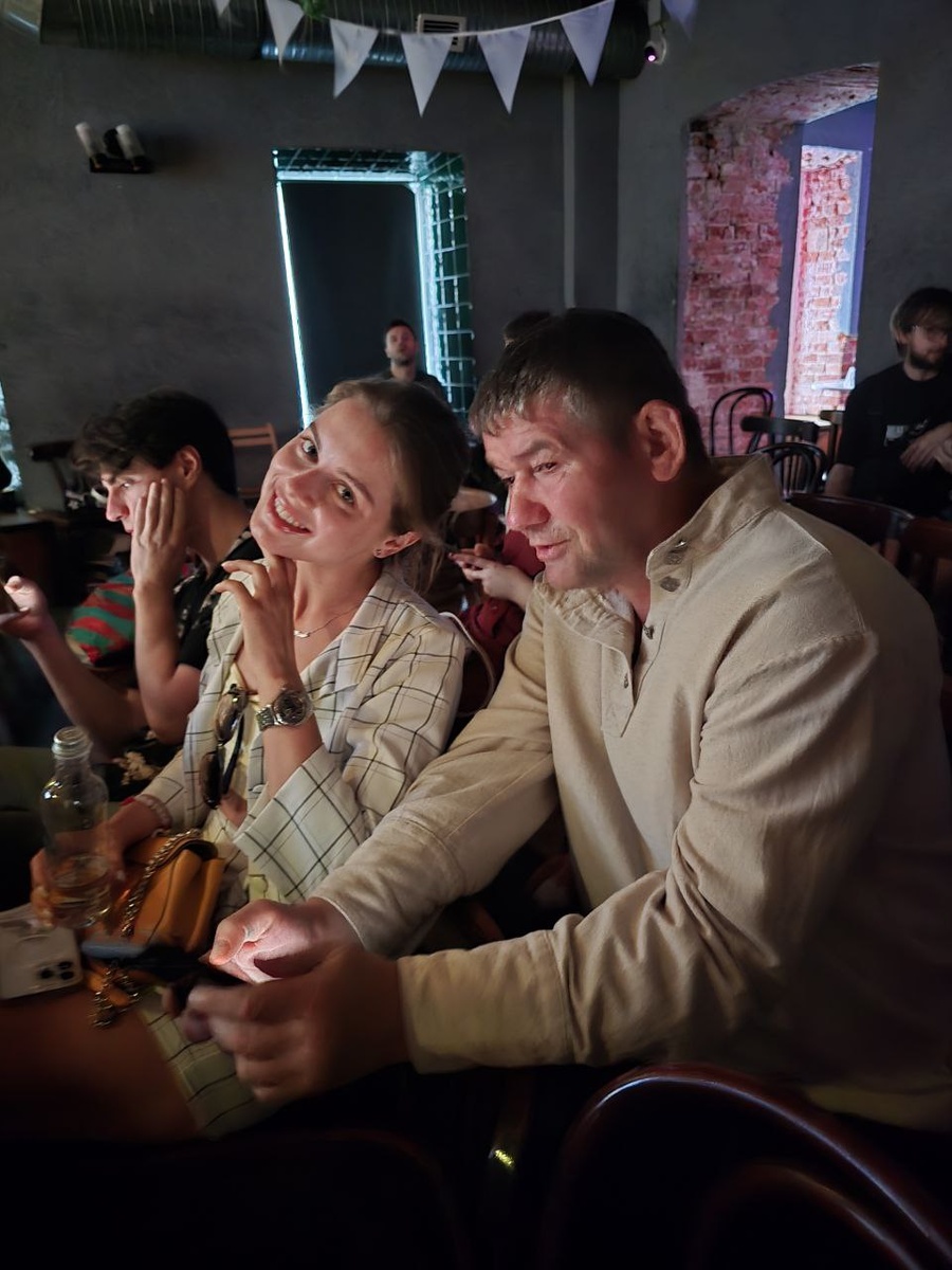 Михаил Грудев и актриса фильма "КТО ТЫ ТАКОЙ..." Мария Рейн