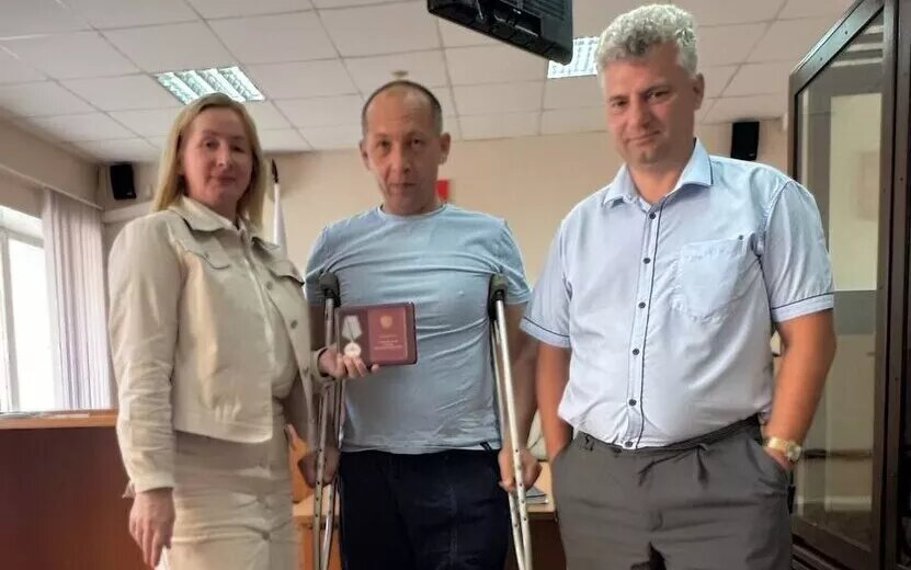    Жителя Ижевска освободили от уголовной ответственности после вручения медали «За отвагу»