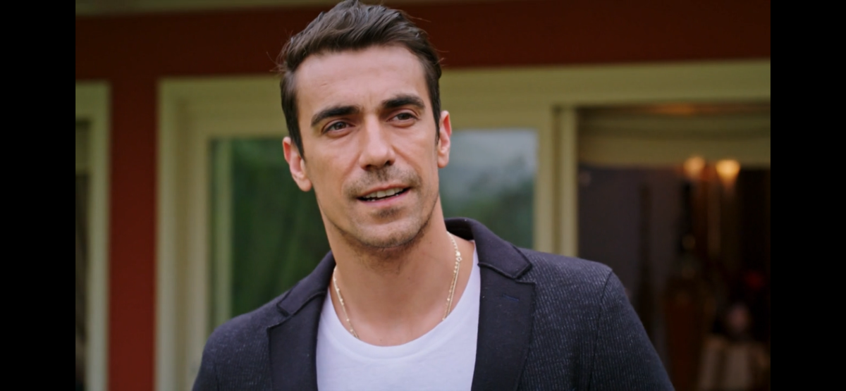 Стоп кадр из сериала «Чёрно-белая любовь»